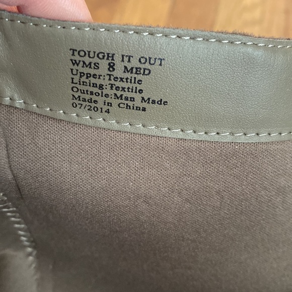 Kenneth Cole zip up boots - Picture 9 of 10